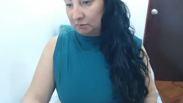 Snapshot of Ashyle chatting on February 19, 2026, 11:28 am Ashyle online show from February 19, 2026, 11:28 am