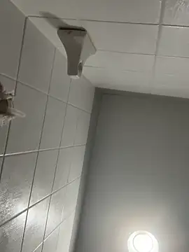 kingoqueens online show from September 28, 2025, 11:15 am