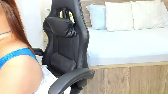 Snapshot of enma30_ chatting on February 18, 2025, 12:28 pm enma30 online show from February 18, 2025, 12:28 pm