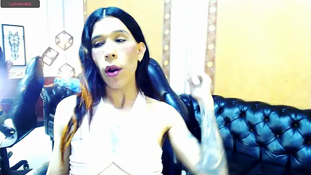 SaraSofia44 online show from September 19, 2025, 2:13 am