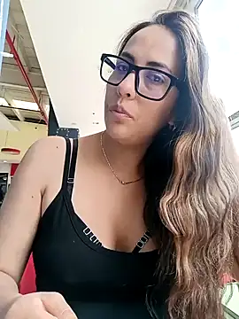 Snapshot of Lena-32 chatting on December 23, 2024, 5:54 pm Lena-32 online show from December 23, 2024, 5:54 pm