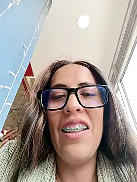 Snapshot of Lena-32 chatting on December 23, 2024, 8:57 pm Lena-32 online show from December 23, 2024, 8:57 pm