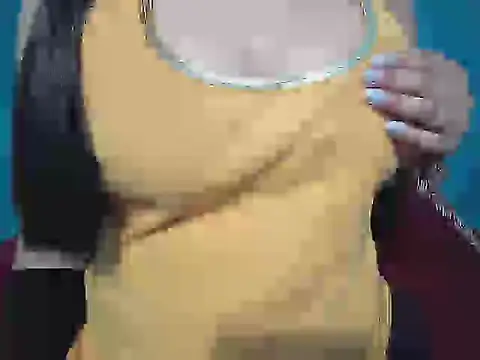 Snapshot of YourGoldenGirl chatting on June 27, 2026, 7:41 pm YourGoldenGirl online show from June 27, 2026, 7:41 pm