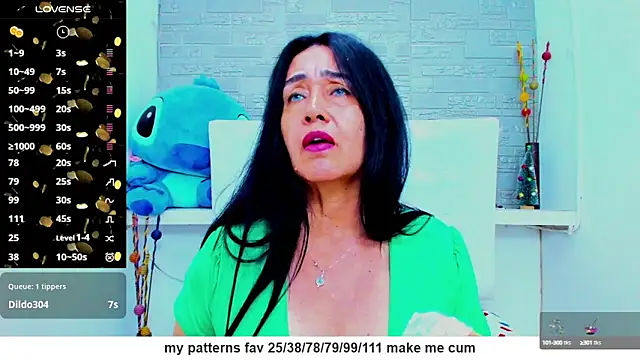 Snapshot of HorniestMilf chatting on March 20, 2025, 8:51 pm HorniestMilf online show from March 20, 2025, 8:51 pm