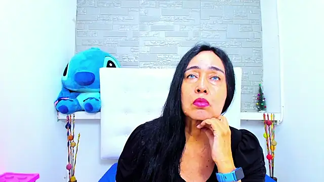 Snapshot of HorniestMilf chatting on September 24, 2025, 8:45 pm HorniestMilf online show from September 24, 2025, 8:45 pm