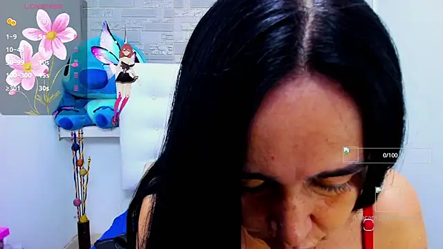 Snapshot of HorniestMilf chatting on October 25, 2025, 8:58 pm HorniestMilf online show from October 25, 2025, 8:58 pm