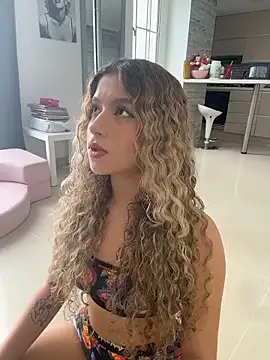 Snapshot of Melina-Smith chatting on February 1, 2026, 6:06 pm Melina-Smith online show from February 1, 2026, 6:06 pm