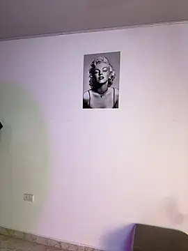 Melina-Smith online show from April 19, 2026, 10:34 pm