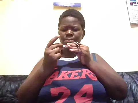 Snapshot of pritty-leila chatting on July 17, 2026, 10:14 pm pritty-leila online show from July 17, 2026, 10:14 pm