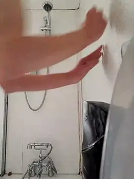 Snapshot of fastfun2012 chatting on February 18, 2026, 9:38 am fastfun2012 online show from February 18, 2026, 9:38 am