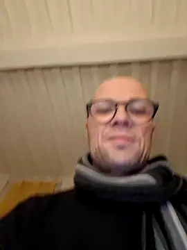 wedge75 online show from February 14, 2026, 6:26 pm