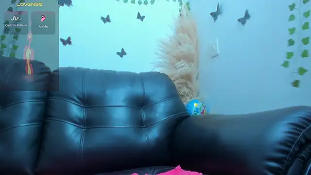 Snapshot of Amani_Bakir chatting on February 12, 2026, 12:00 pm Amani Bakir online show from February 12, 2026, 12:00 pm