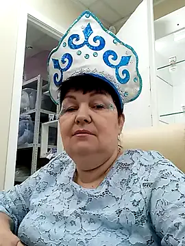 Snapshot of FantasyMichelle chatting on December 31, 2024, 8:15 am FantasyMichelle online show from December 31, 2024, 8:15 am