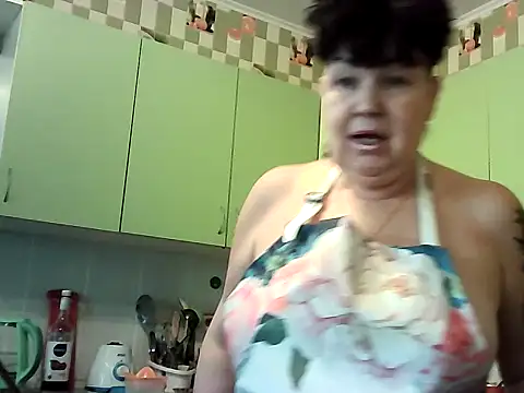 Snapshot of FantasyMichelle chatting on February 18, 2025, 7:54 am FantasyMichelle online show from February 18, 2025, 7:54 am