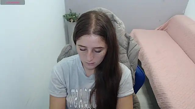 Snapshot of valerie_diaz1 chatting on February 3, 2026, 1:27 pm valerie diaz1 online show from February 3, 2026, 1:27 pm