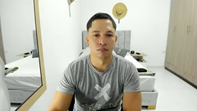 Snapshot of Valerioe chatting on April 19, 2026, 9:30 am Valerioe online show from April 19, 2026, 9:30 am