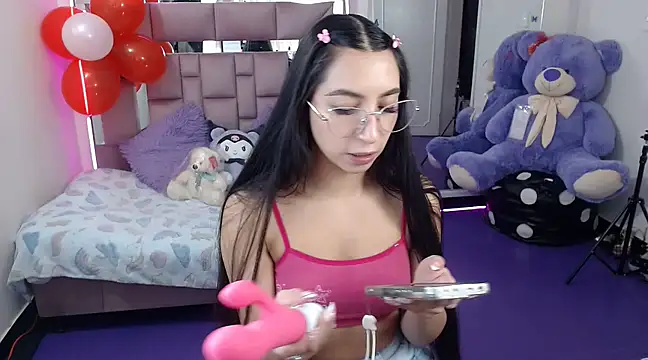 AriadnaCappelletty online show from March 6, 2025, 3:45 pm