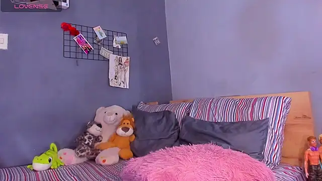 tiffbeatiful online show from February 20, 2025, 3:12 am