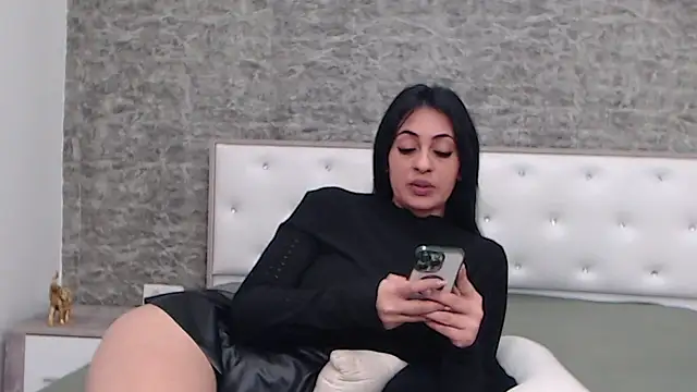 Aimeclark online show from December 24, 2024, 7:17 am