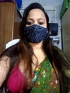 albelasummi702 online show from February 2, 2025, 6:37 am