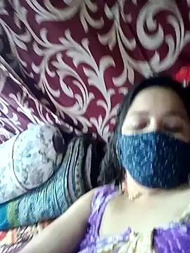 albelasummi702 online show from February 8, 2025, 11:12 am