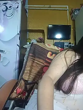 Snapshot of albelasummi702 chatting on June 18, 2026, 2:01 am albelasummi702 online show from June 18, 2026, 2:01 am
