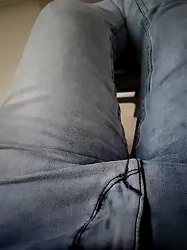 Snapshot of SplitPrestige19 chatting on November 20, 2025, 11:32 am SplitPrestige19 online show from November 20, 2025, 11:32 am