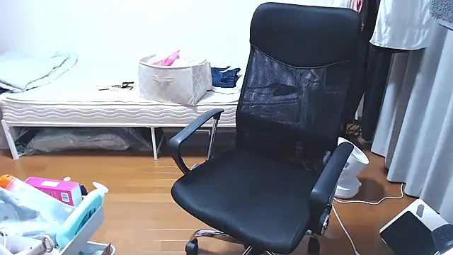 Snapshot of izumi__123 chatting on October 10, 2025, 1:43 pm izumi 123 online show from October 10, 2025, 1:43 pm