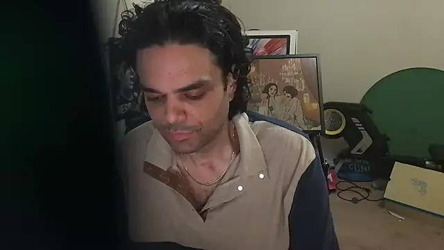 Snapshot of GForceSavage chatting on May 18, 2026, 11:54 pm GForceSavage online show from May 18, 2026, 11:54 pm