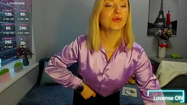 Snapshot of sweet___margaret chatting on February 16, 2026, 6:42 am sweet margaret online show from February 16, 2026, 6:42 am