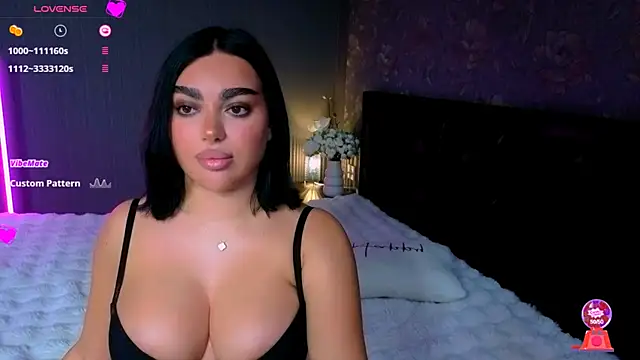 babyleilaa online show from November 10, 2025, 10:42 pm