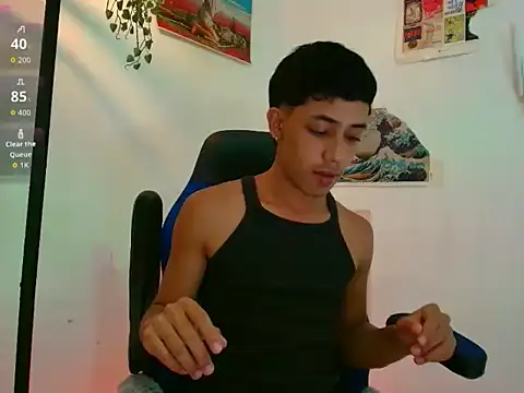 Ostin18hot online show from April 30, 2026, 1:01 am