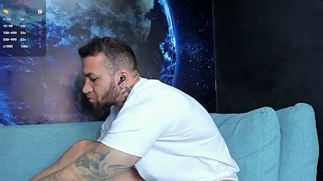 delessandro world online show from February 10, 2025, 5:36 am