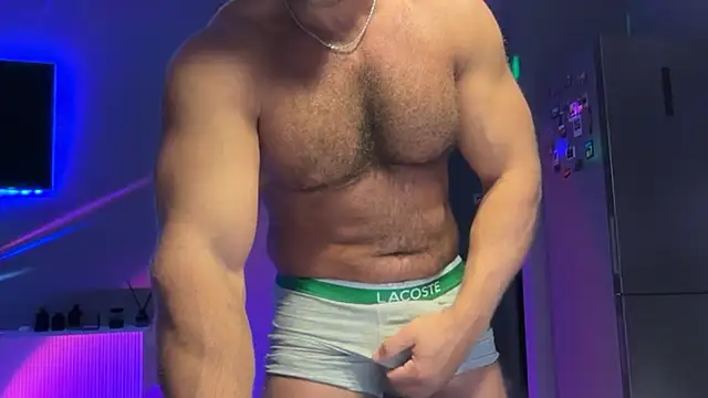 KarlosRichi online show from January 6, 2026, 1:59 pm