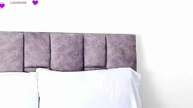 VeronicaTonu online show from March 11, 2025, 2:51 pm