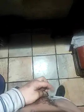 Snapshot of Morillobx21 chatting on April 9, 2026, 12:10 am Morillobx21 online show from April 9, 2026, 12:10 am