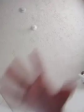 rossgreen77 online show from October 21, 2025, 10:32 pm