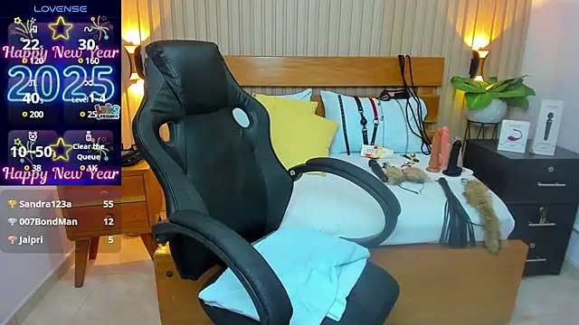 luciana ballesteros  online show from January 9, 2025, 3:23 pm