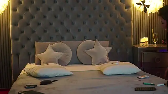 AmelyNoir online show from January 13, 2025, 10:03 pm