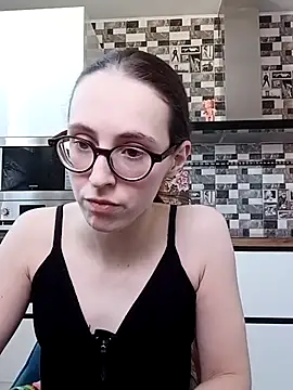 MartiniiSelenna online show from February 25, 2025, 9:42 am