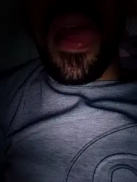 Snapshot of big_hard_dick1 chatting on March 18, 2025, 11:53 pm big hard dick1 online show from March 18, 2025, 11:53 pm