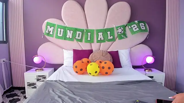 MarianaGarciaa   online show from June 23, 2026, 7:23 pm