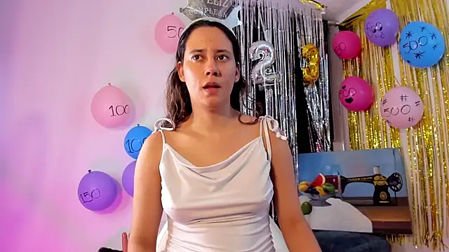 lovely kitt online show from February 8, 2025, 11:34 pm