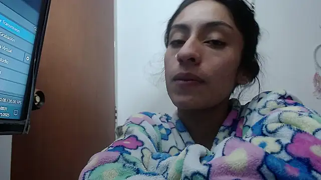 Snapshot of Lucy_joi chatting on January 19, 2025, 11:32 pm Lucy joi online show from January 19, 2025, 11:32 pm