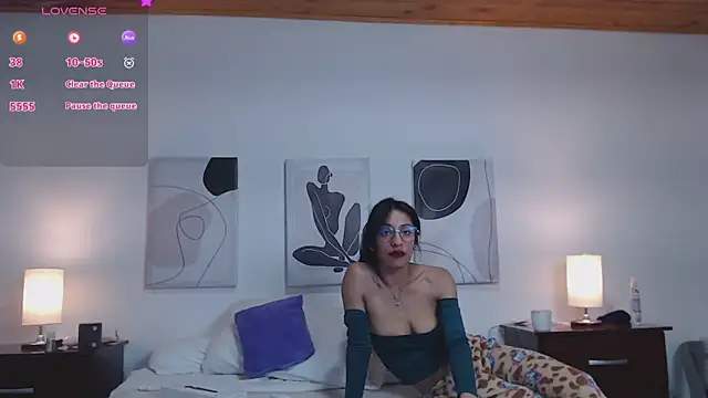 Snapshot of Lucy_joi chatting on January 25, 2025, 9:47 am Lucy joi online show from January 25, 2025, 9:47 am