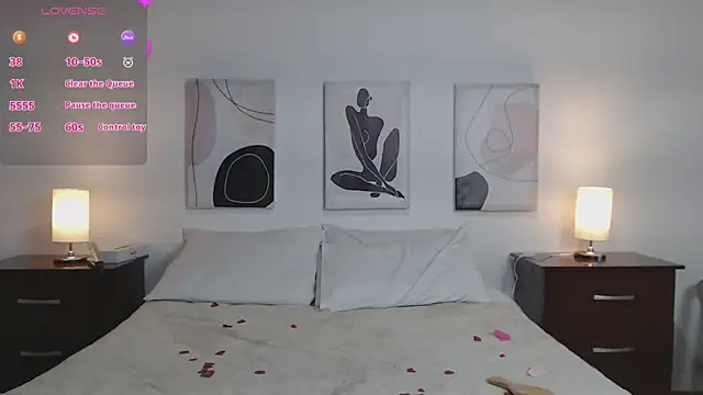 Snapshot of Lucy_joi chatting on February 13, 2025, 5:37 am Lucy joi online show from February 13, 2025, 5:37 am