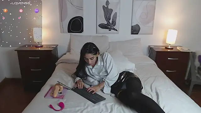 Snapshot of Lucy_joi chatting on February 21, 2025, 6:07 am Lucy joi online show from February 21, 2025, 6:07 am