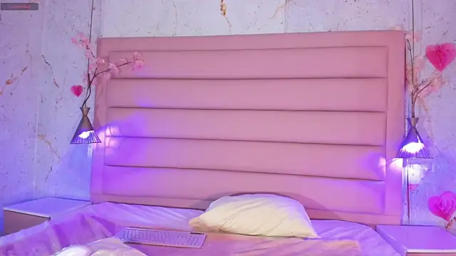 Snapshot of sabrinamilani chatting on March 20, 2026, 3:22 am sabrinamilani online show from March 20, 2026, 3:22 am