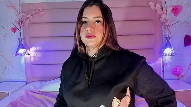 Snapshot of sabrinamilani chatting on April 3, 2026, 3:26 am sabrinamilani online show from April 3, 2026, 3:26 am