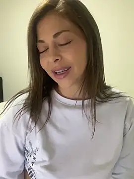 Snapshot of Anto_Naranjo chatting on January 12, 2025, 10:54 pm Anto Naranjo online show from January 12, 2025, 10:54 pm